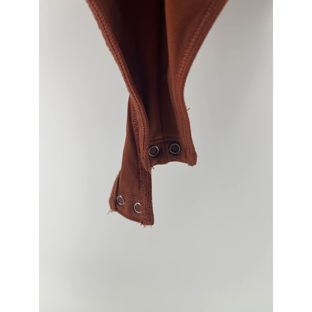 A&F Soft Collection Ruched V-Neck Bodysuit L Rust - Picture 3 of 5